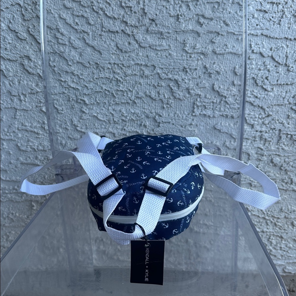 Kendall & Kylie Navy Anchor Backpack-Rand new/never used with a tag - Picture 12 of 16